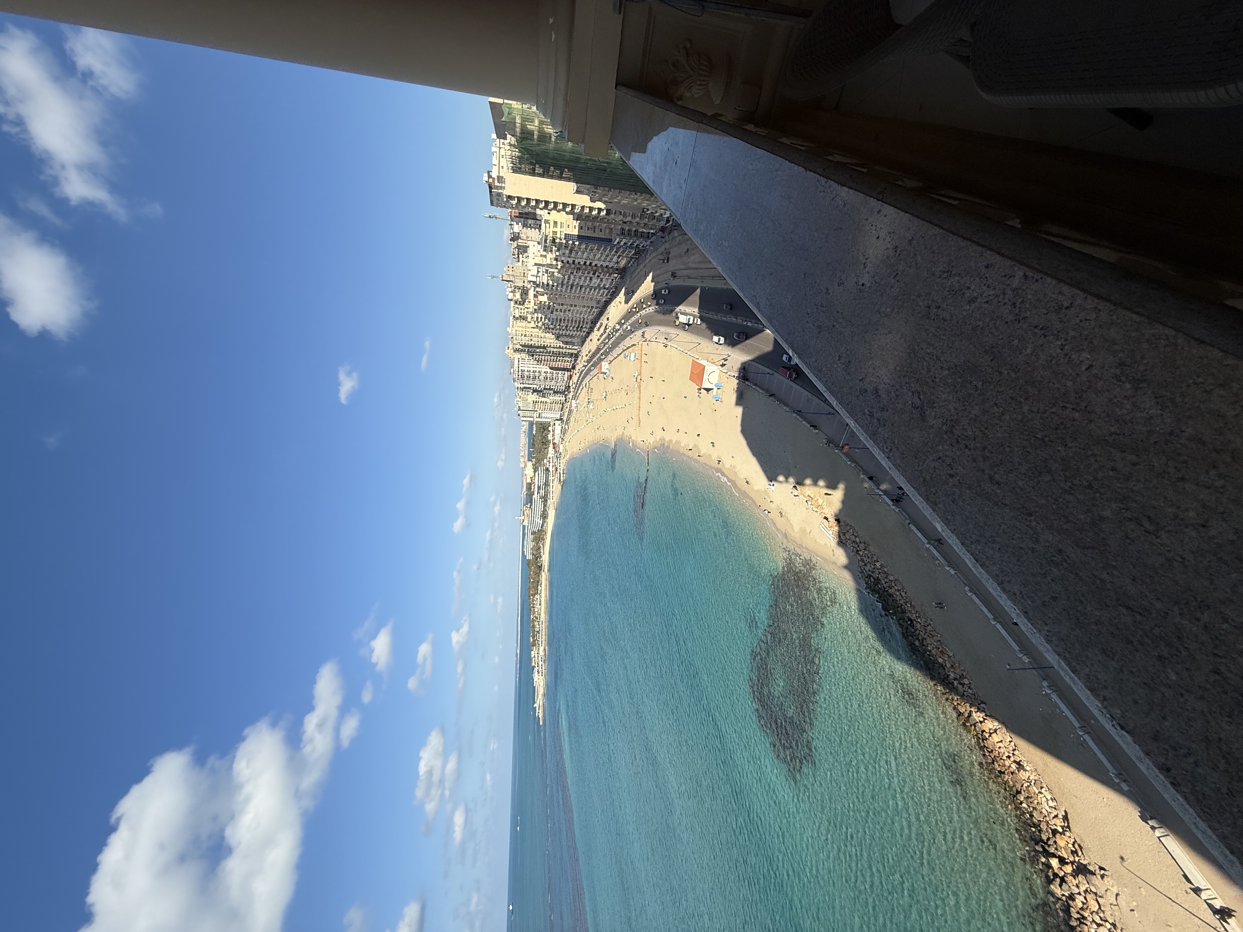 صورة المعرض 4