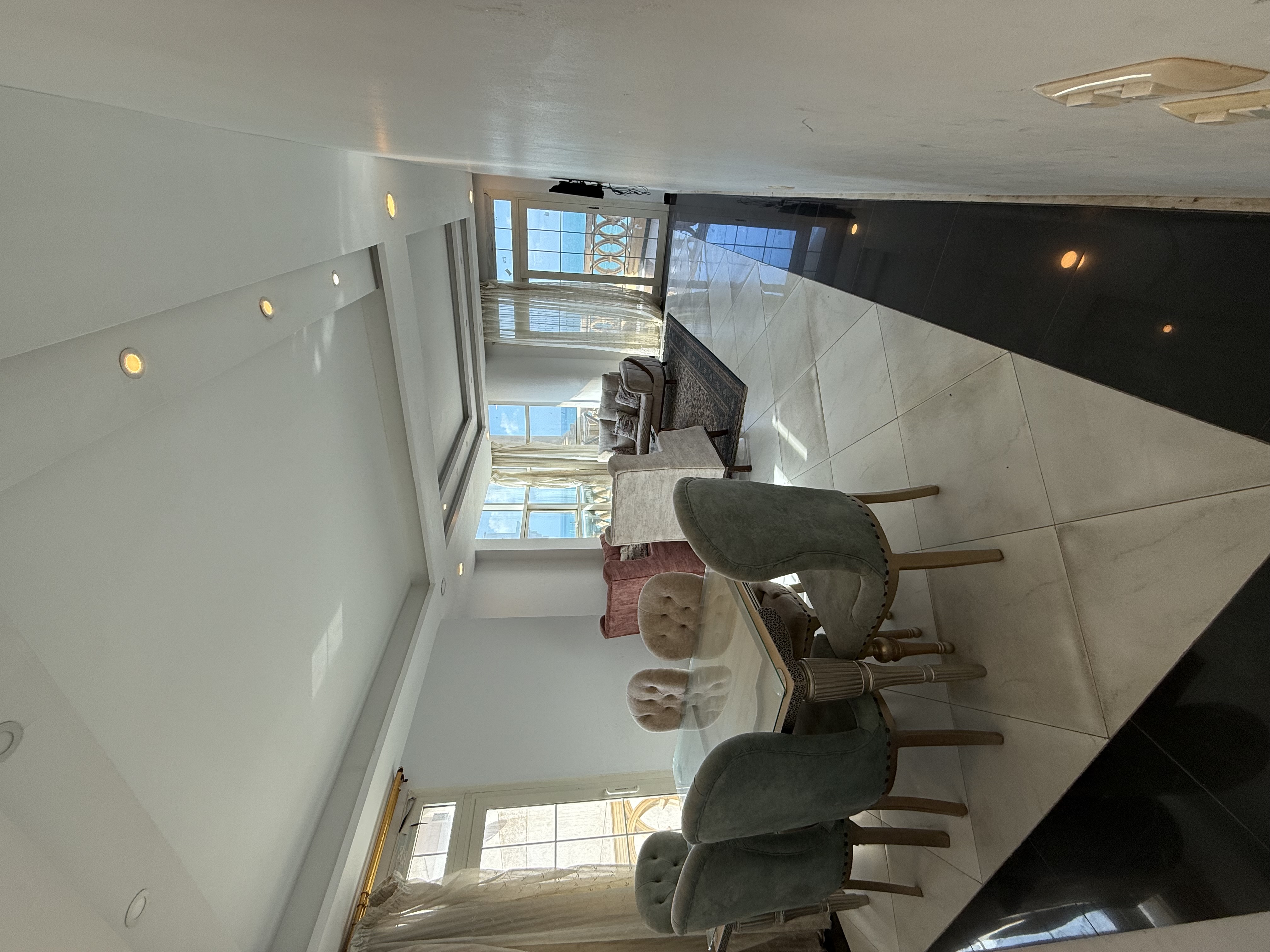 صورة المعرض 10