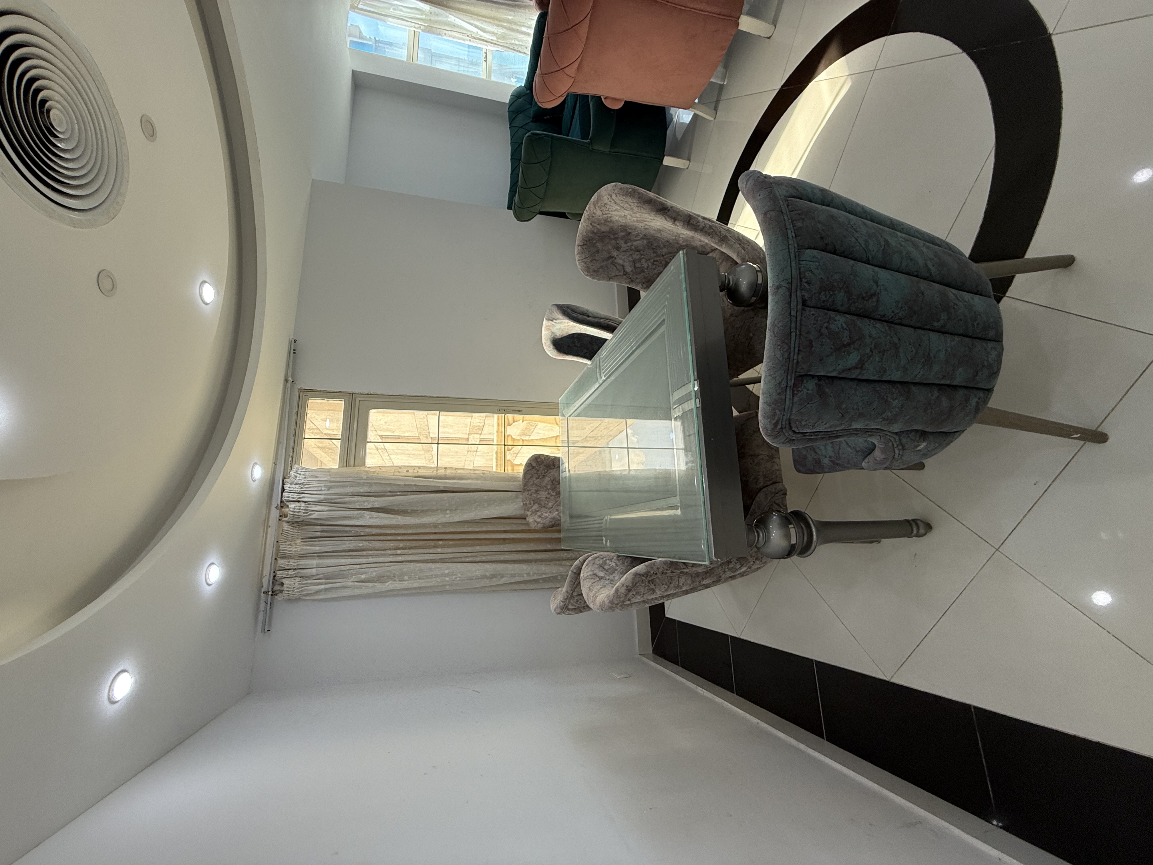 صورة المعرض 8