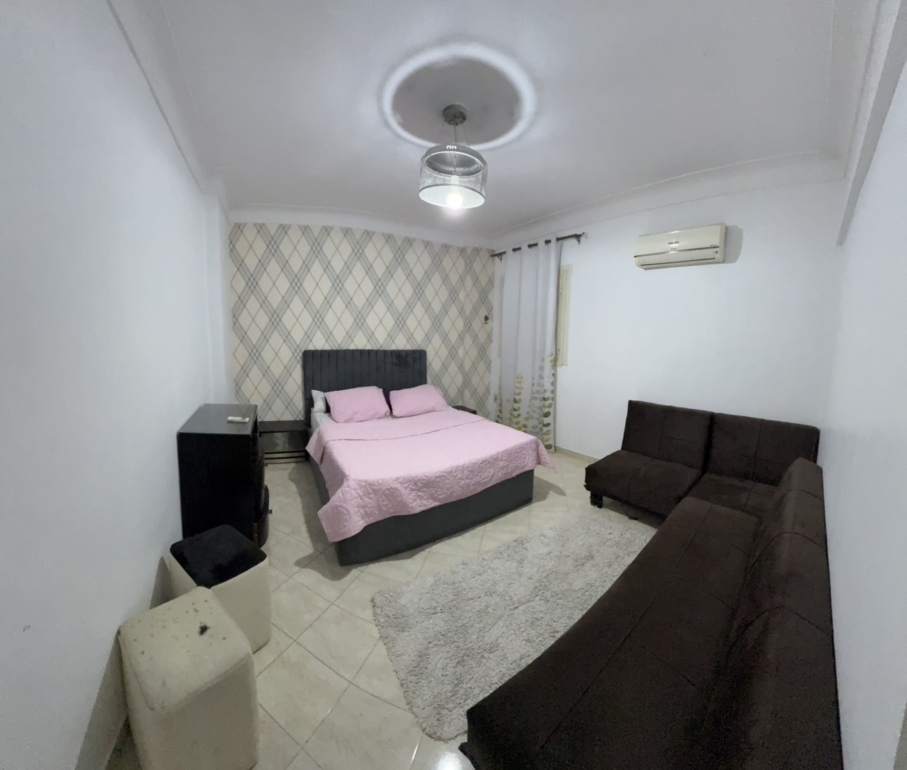 صورة المعرض 10