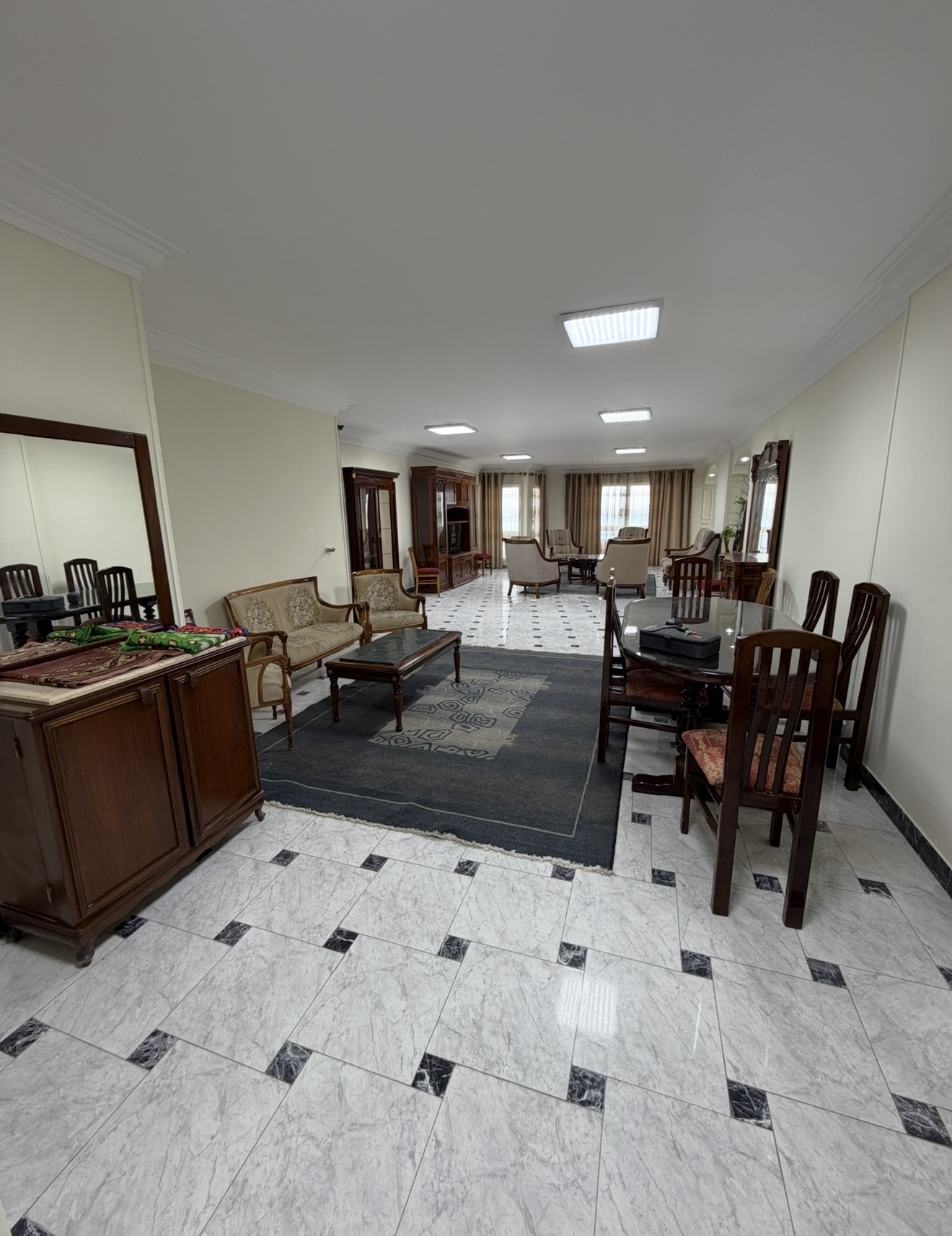 صورة المعرض 5