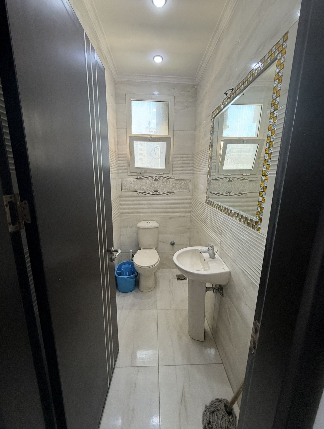 صورة المعرض 11