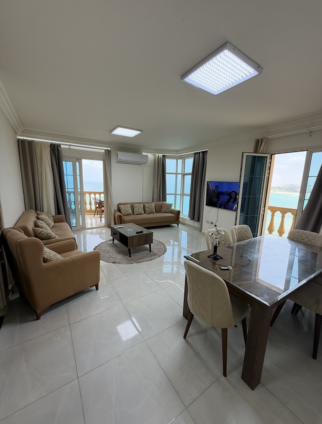 صورة المعرض 6