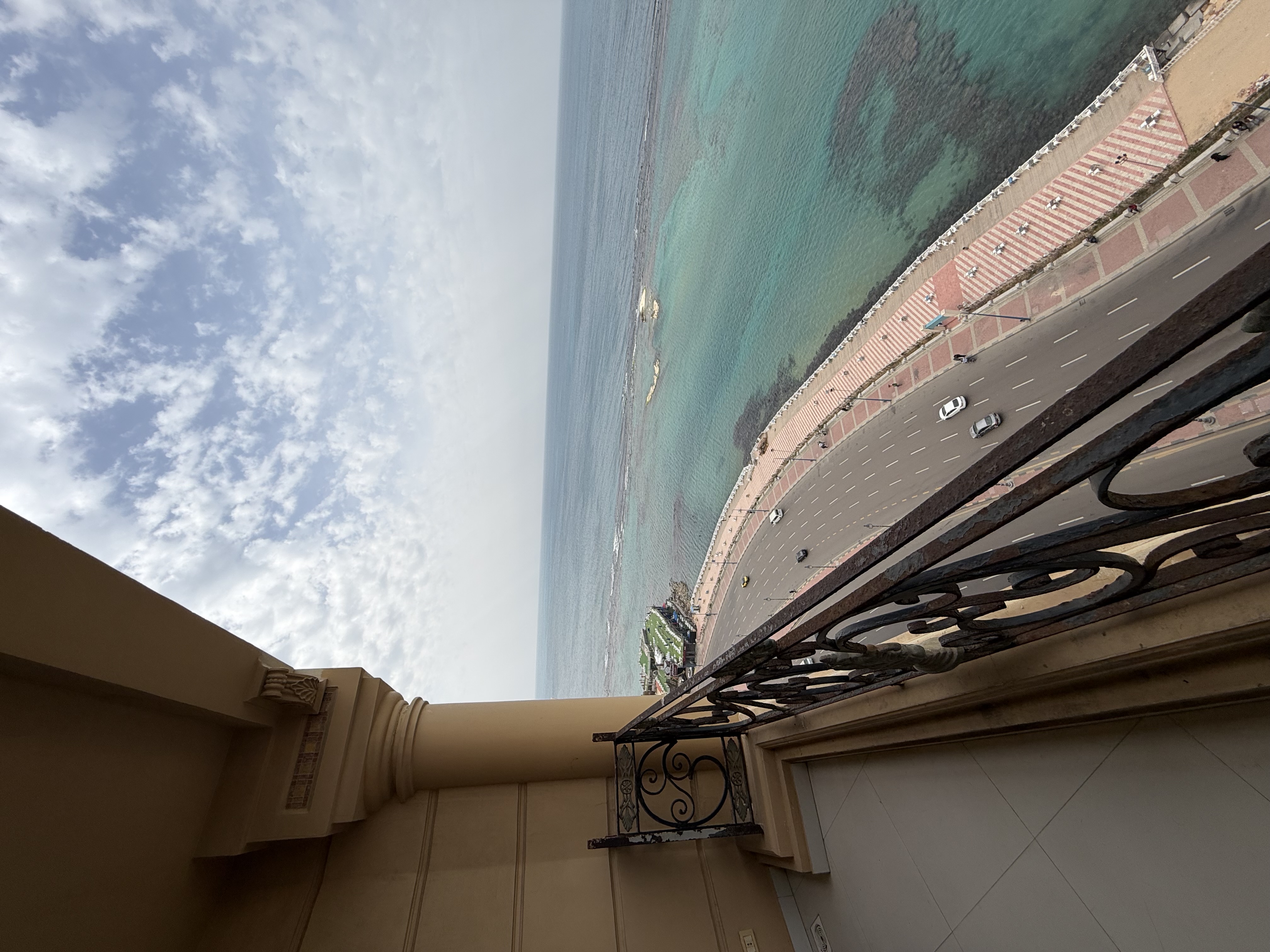 صورة المعرض 5