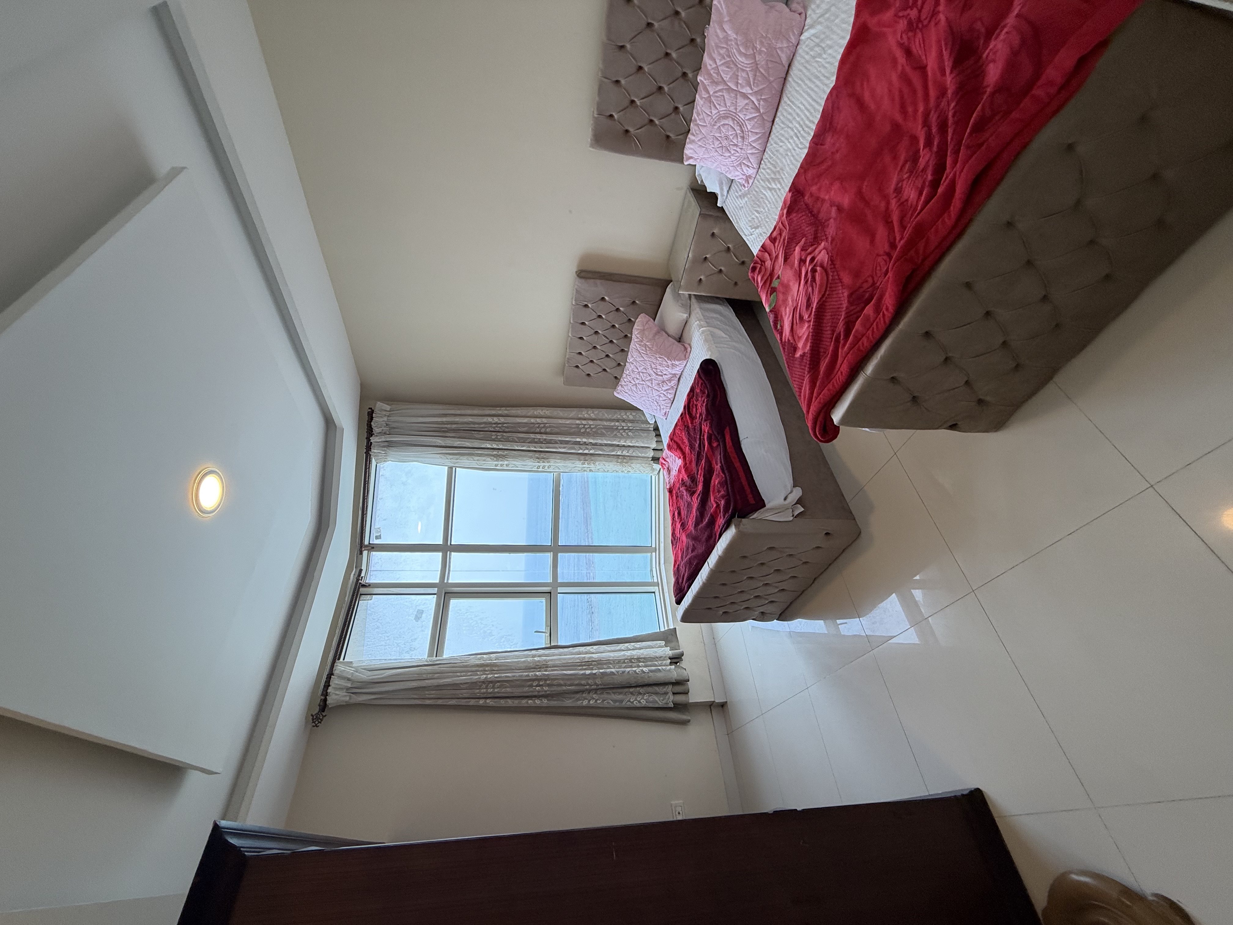 صورة المعرض 10