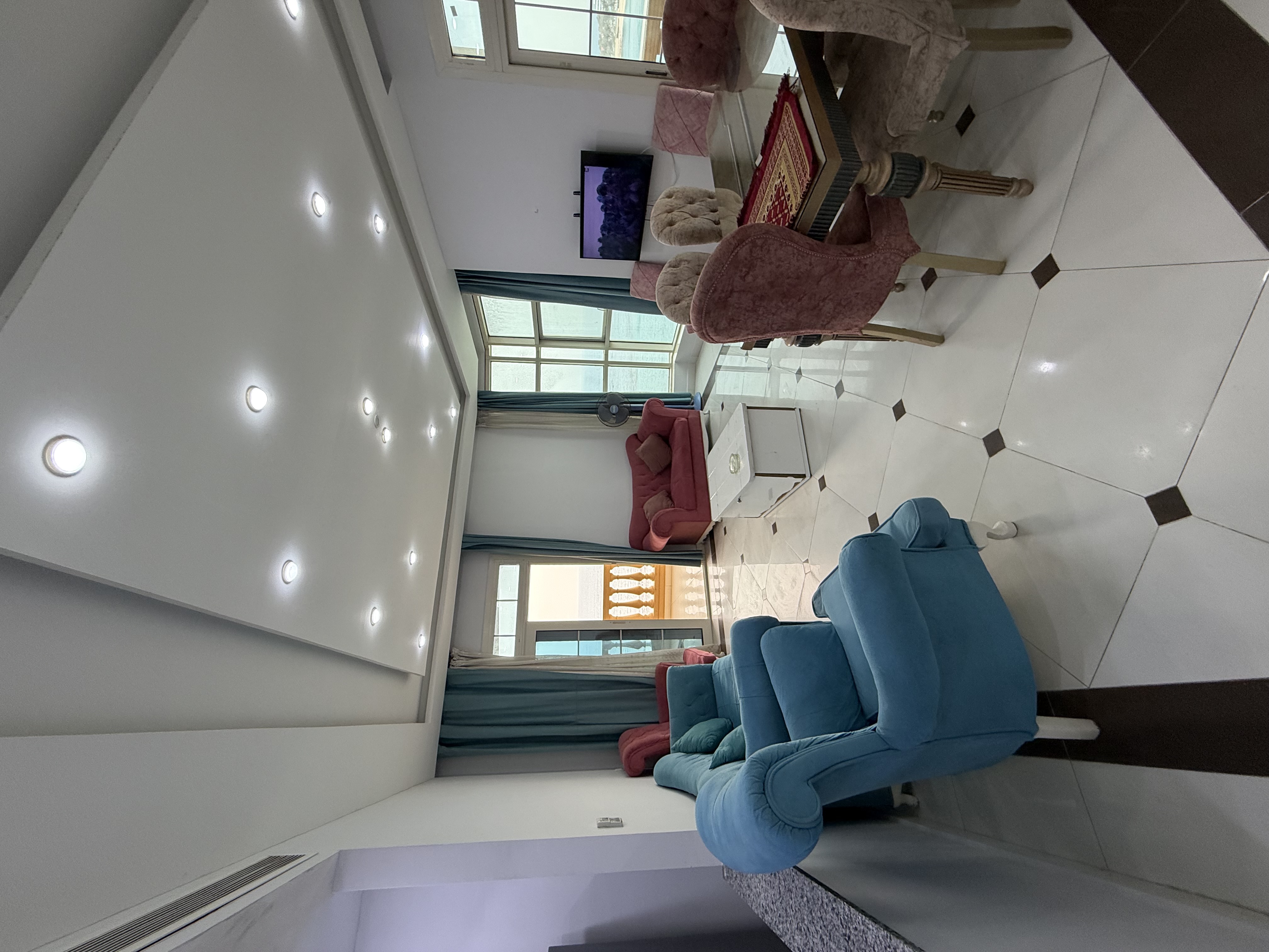 صورة المعرض 6