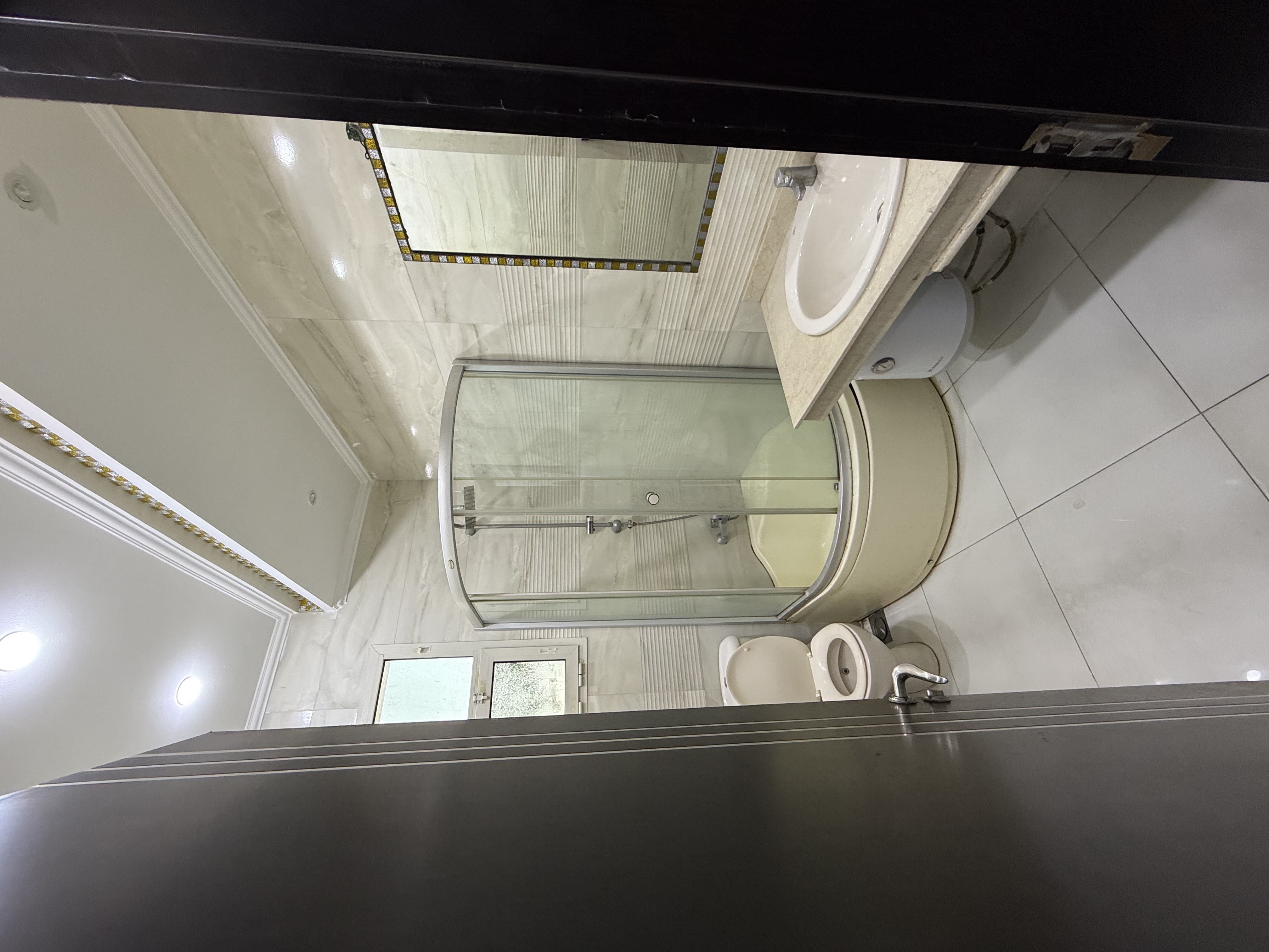 صورة المعرض 12