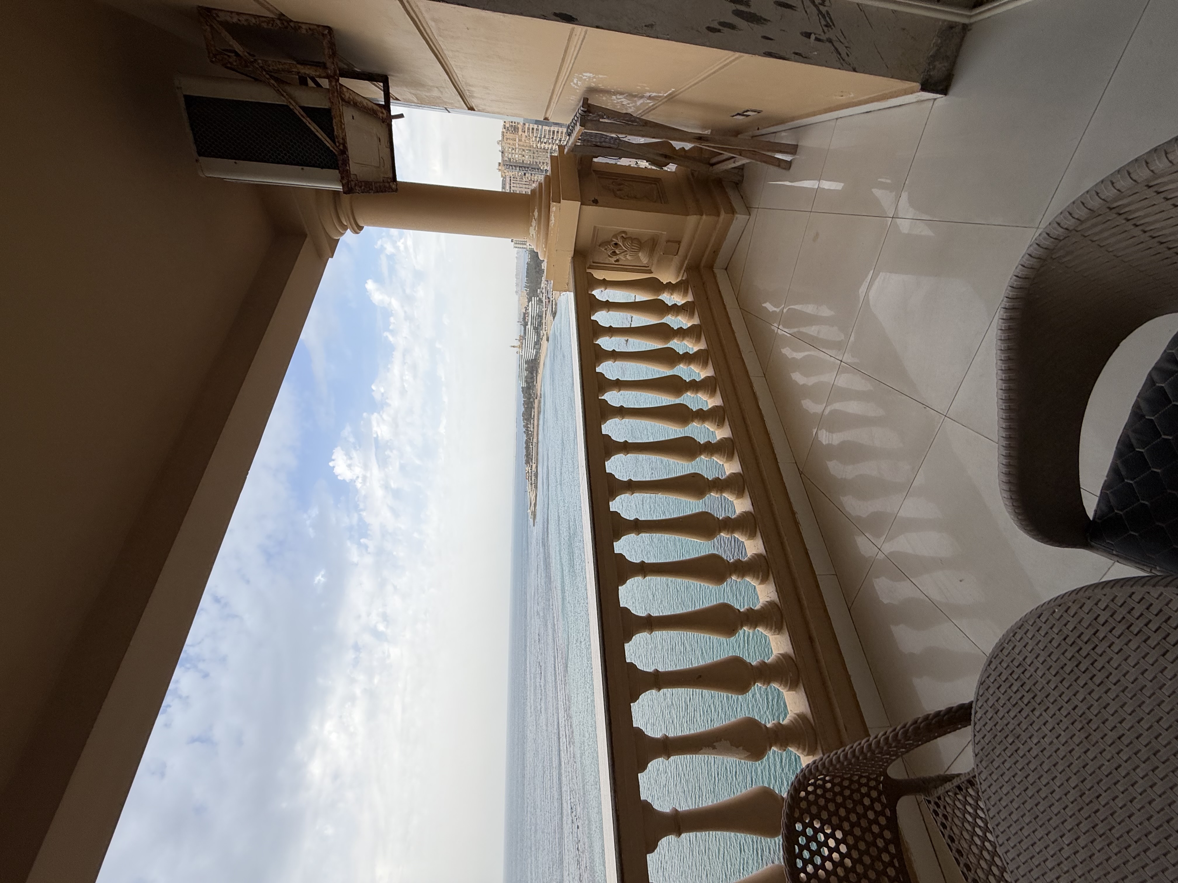 صورة المعرض 3