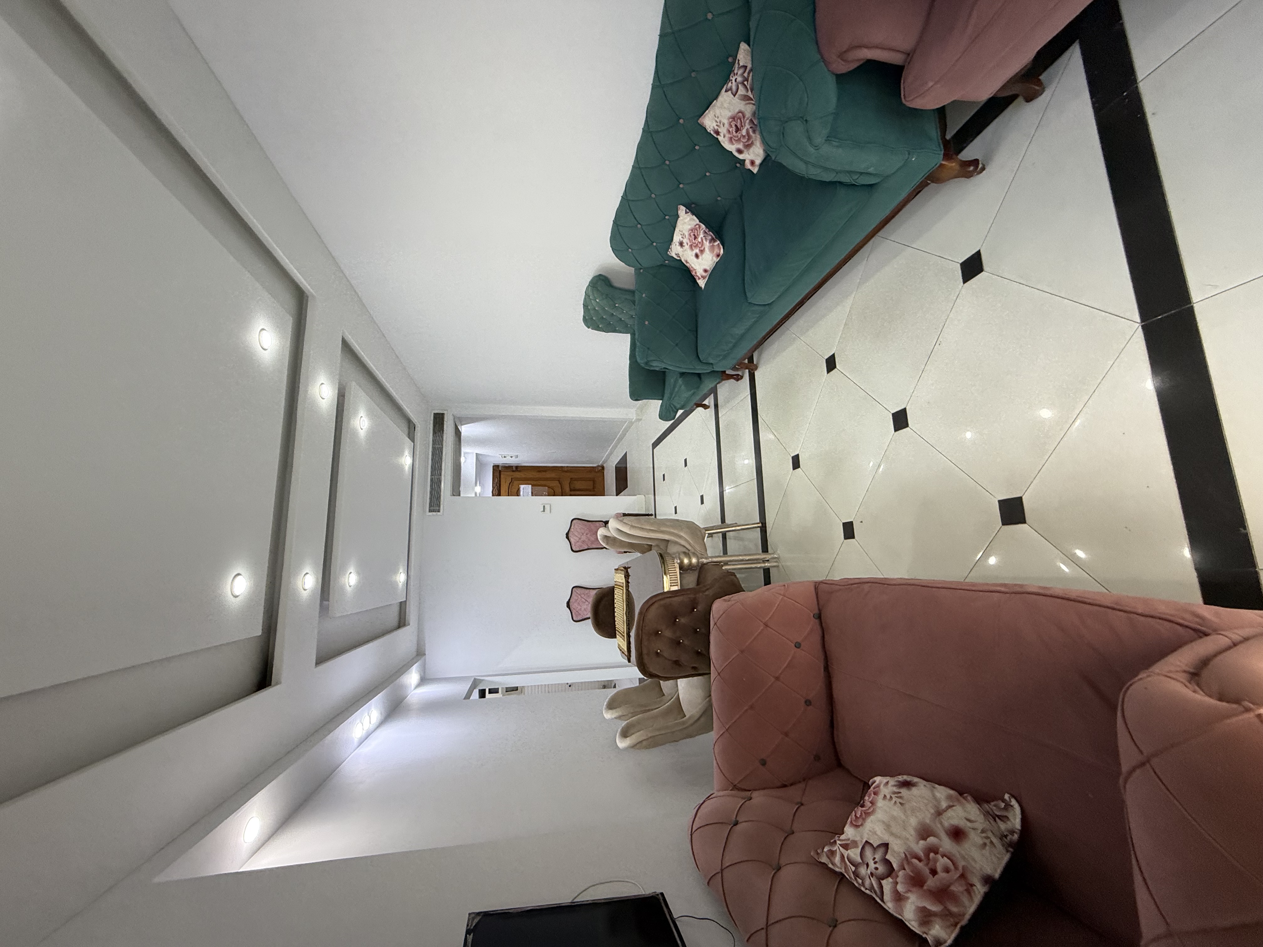 صورة المعرض 6