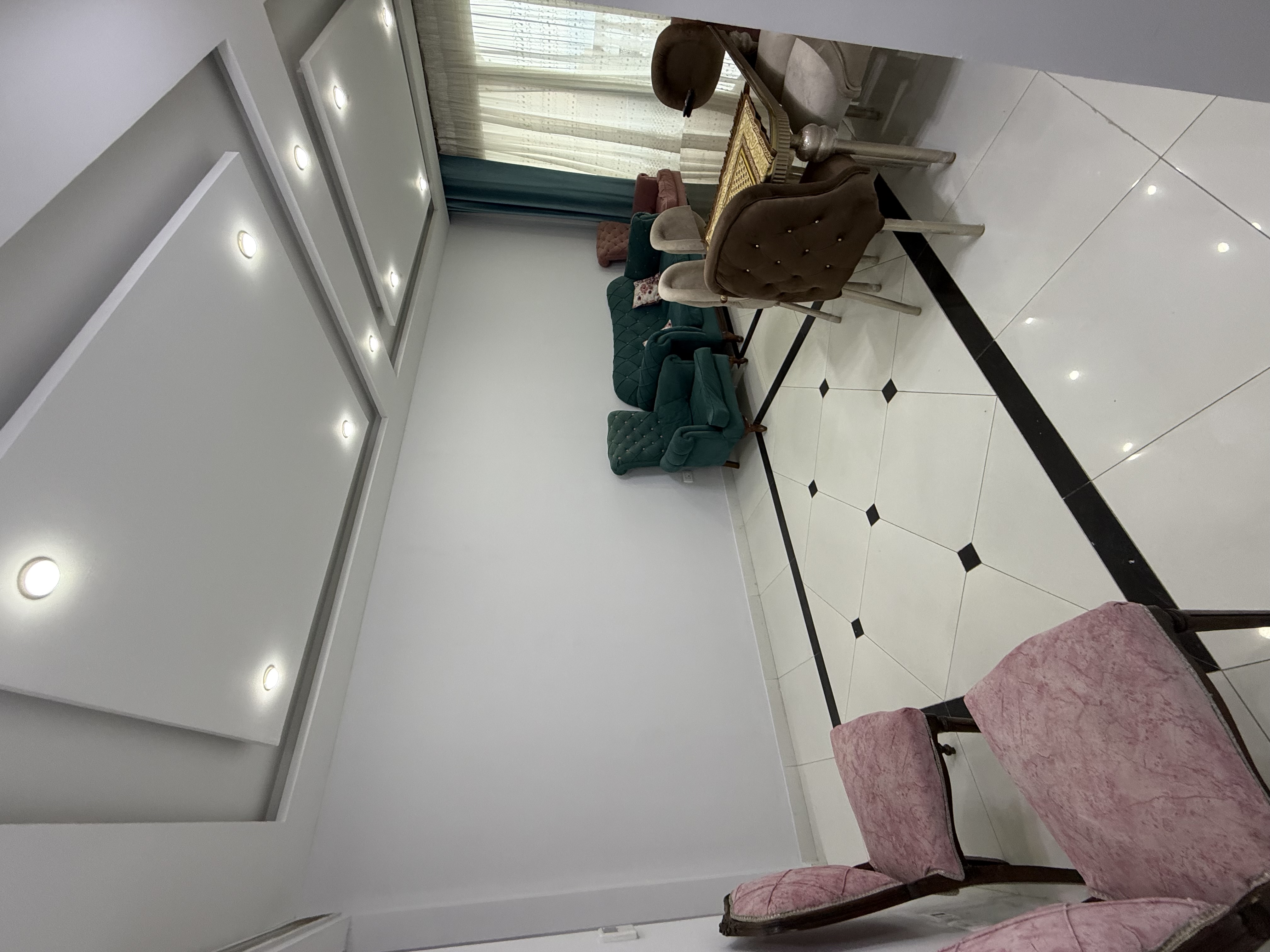 صورة المعرض 14