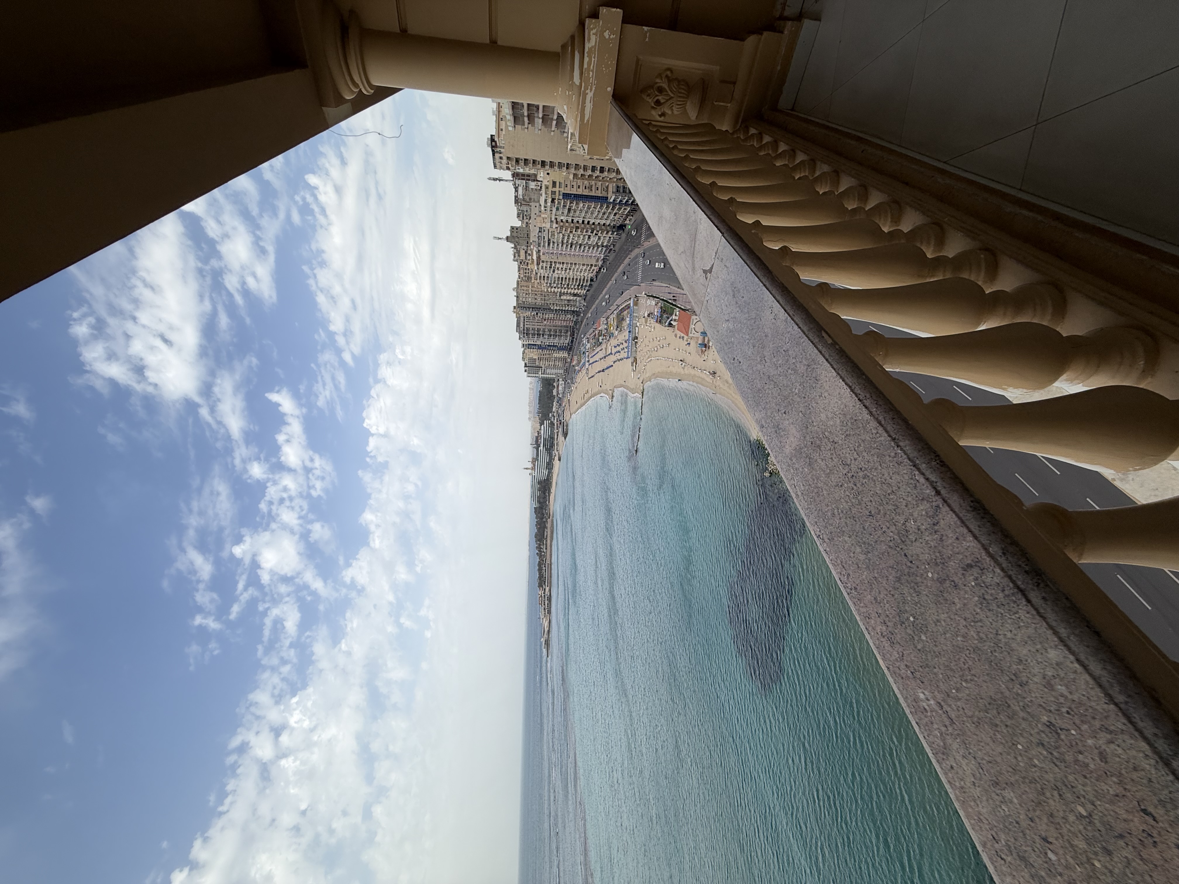 صورة المعرض 2