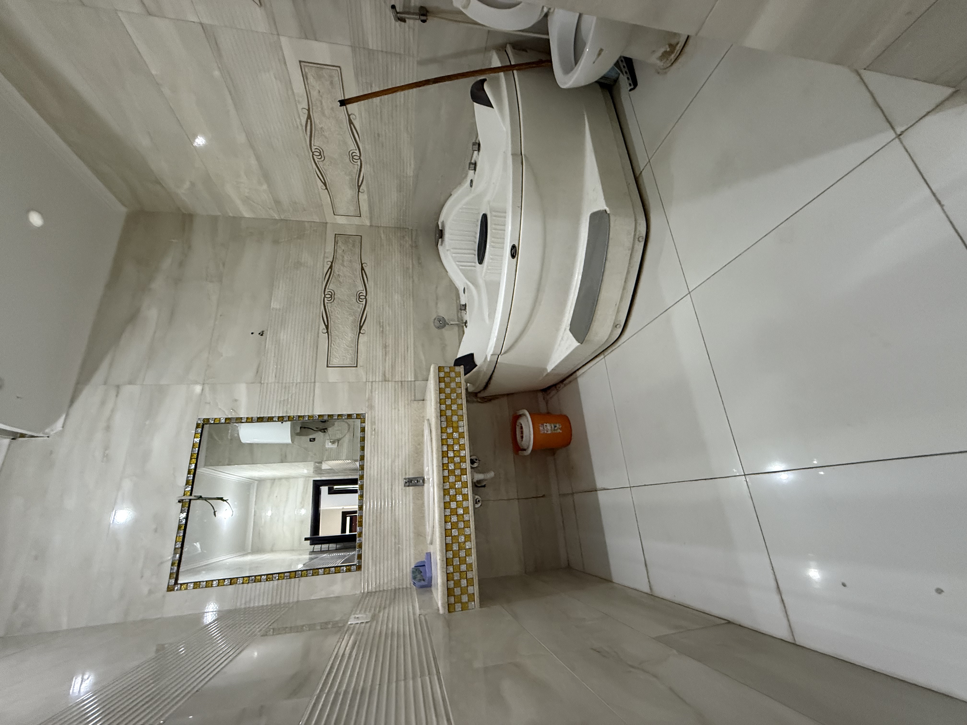 صورة المعرض 14