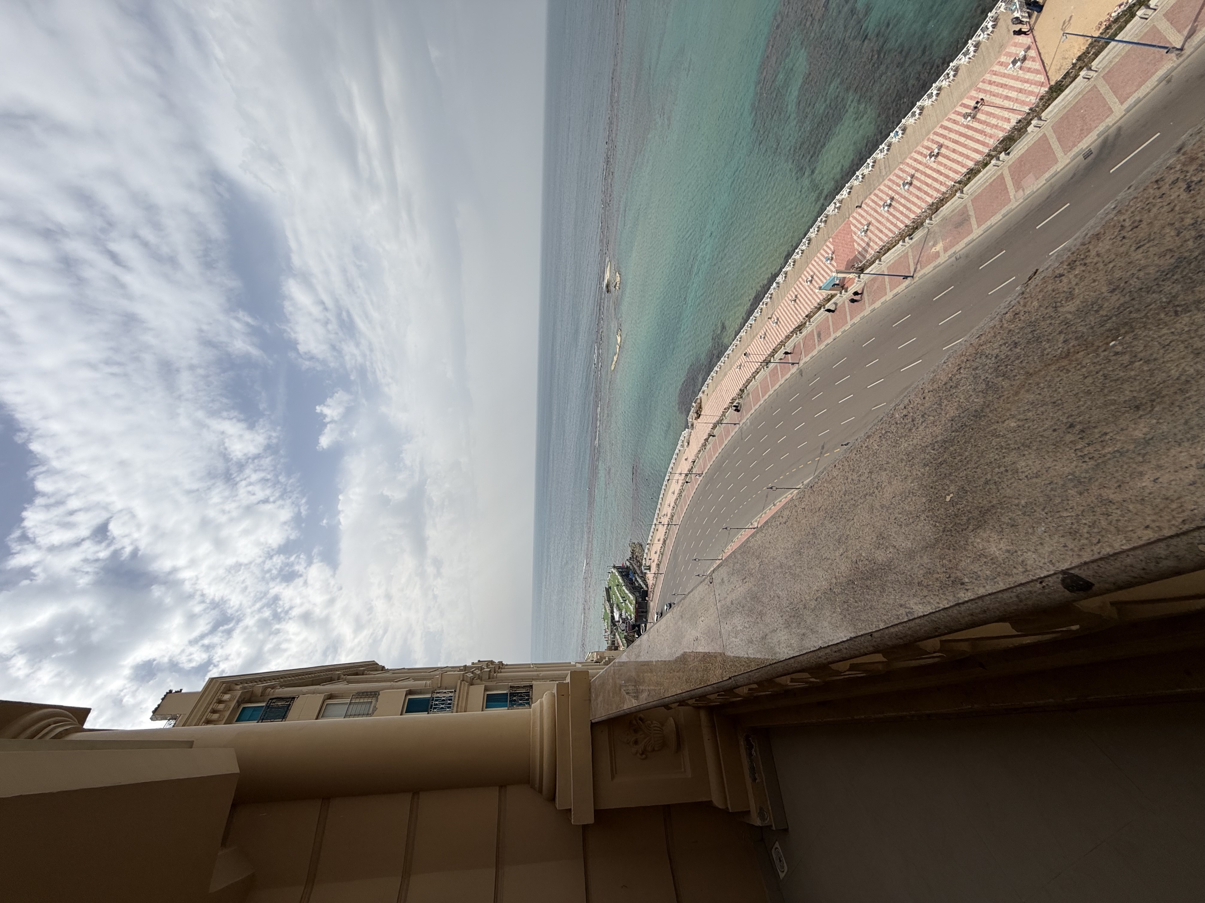 صورة المعرض 2