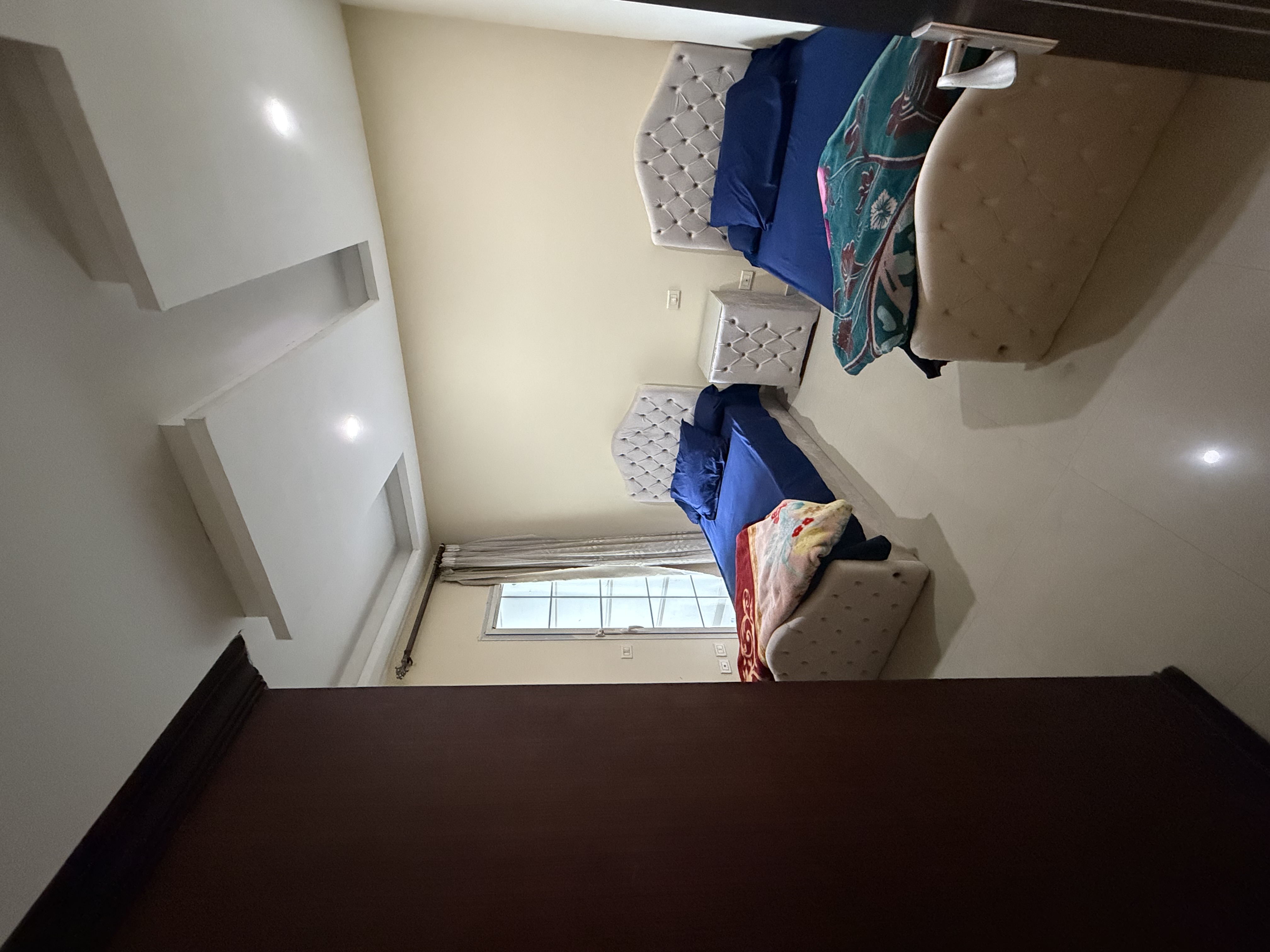 صورة المعرض 8