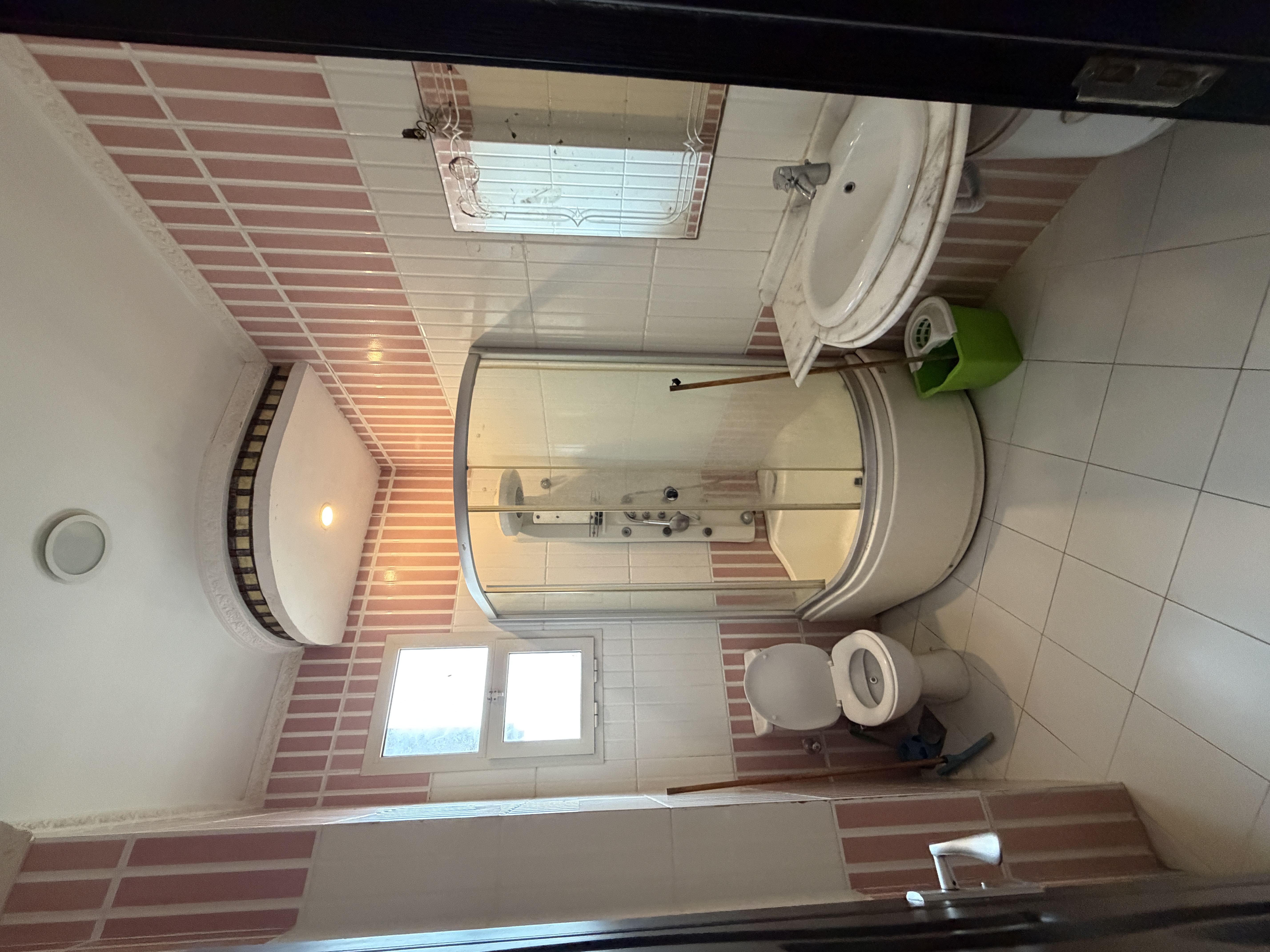 صورة المعرض 16