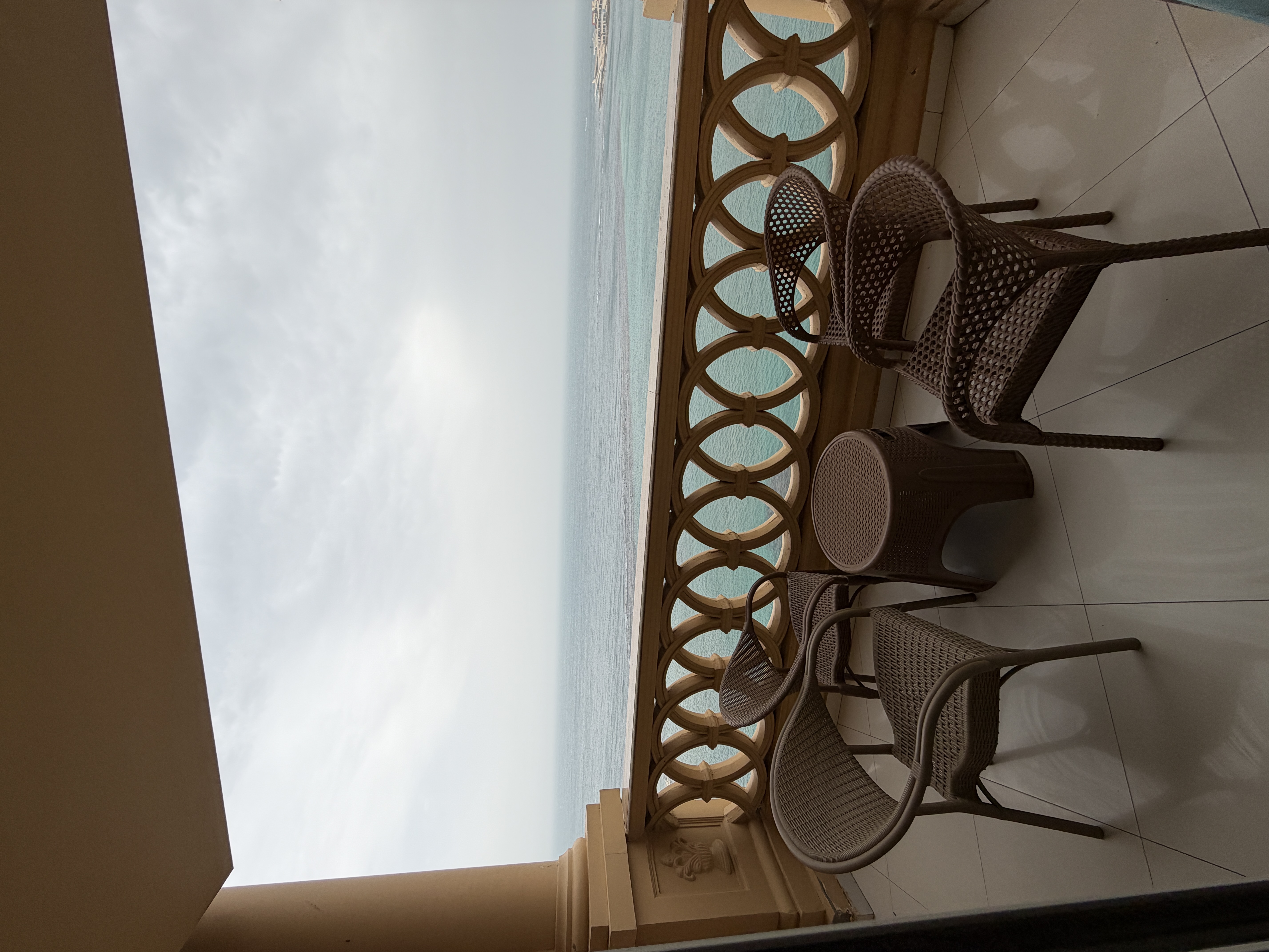 صورة المعرض 2