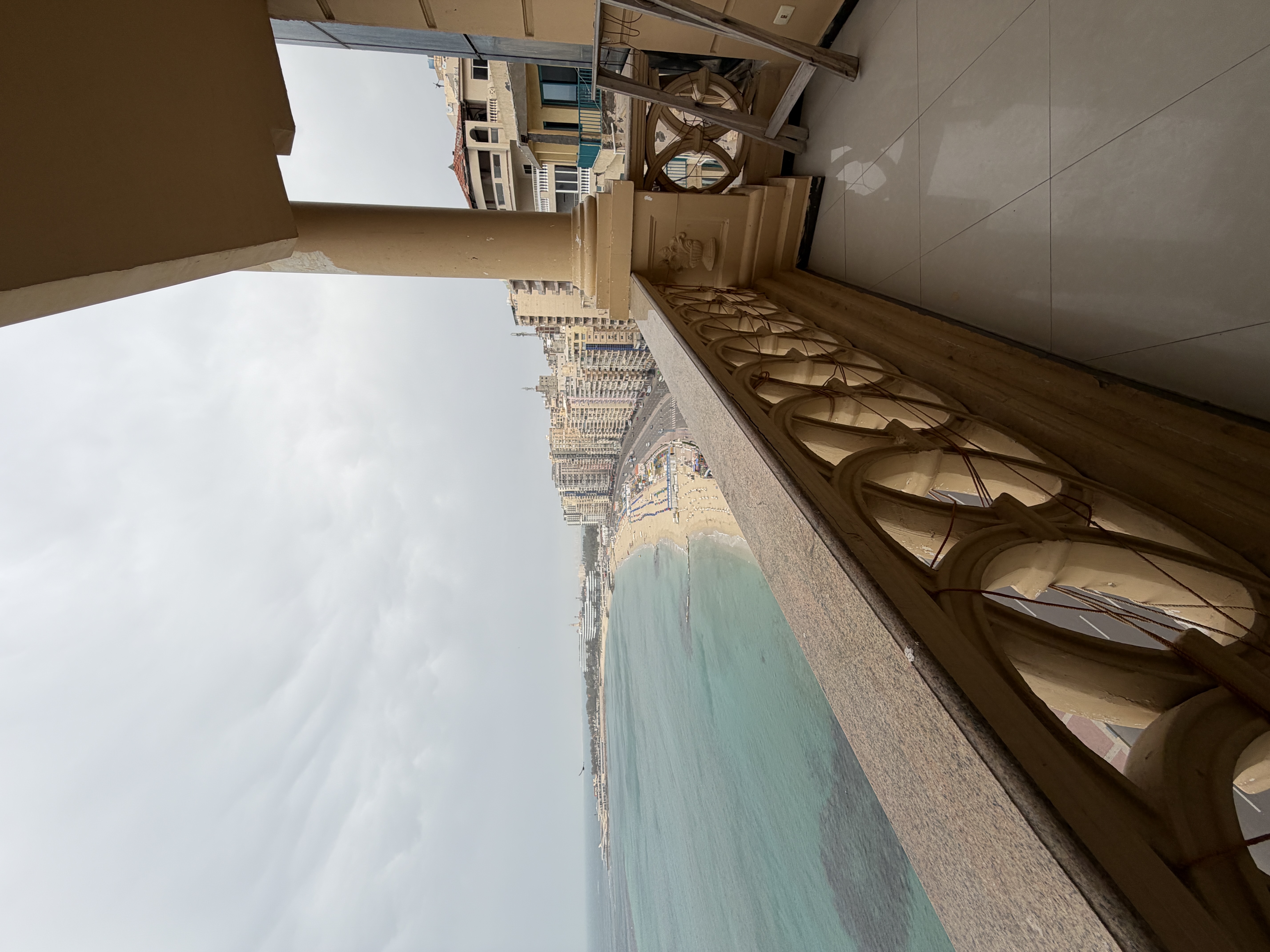 صورة المعرض 4