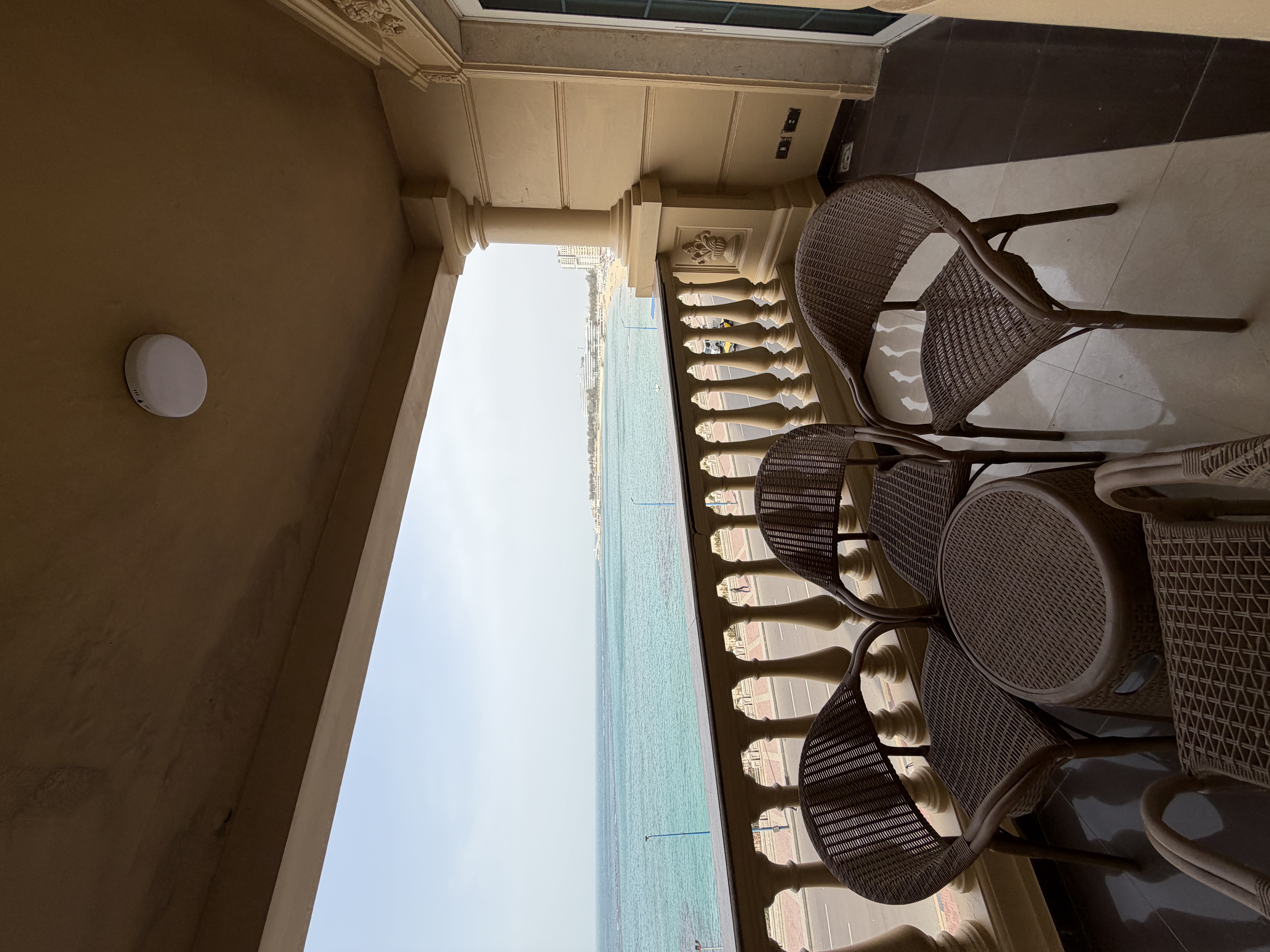 صورة المعرض 3