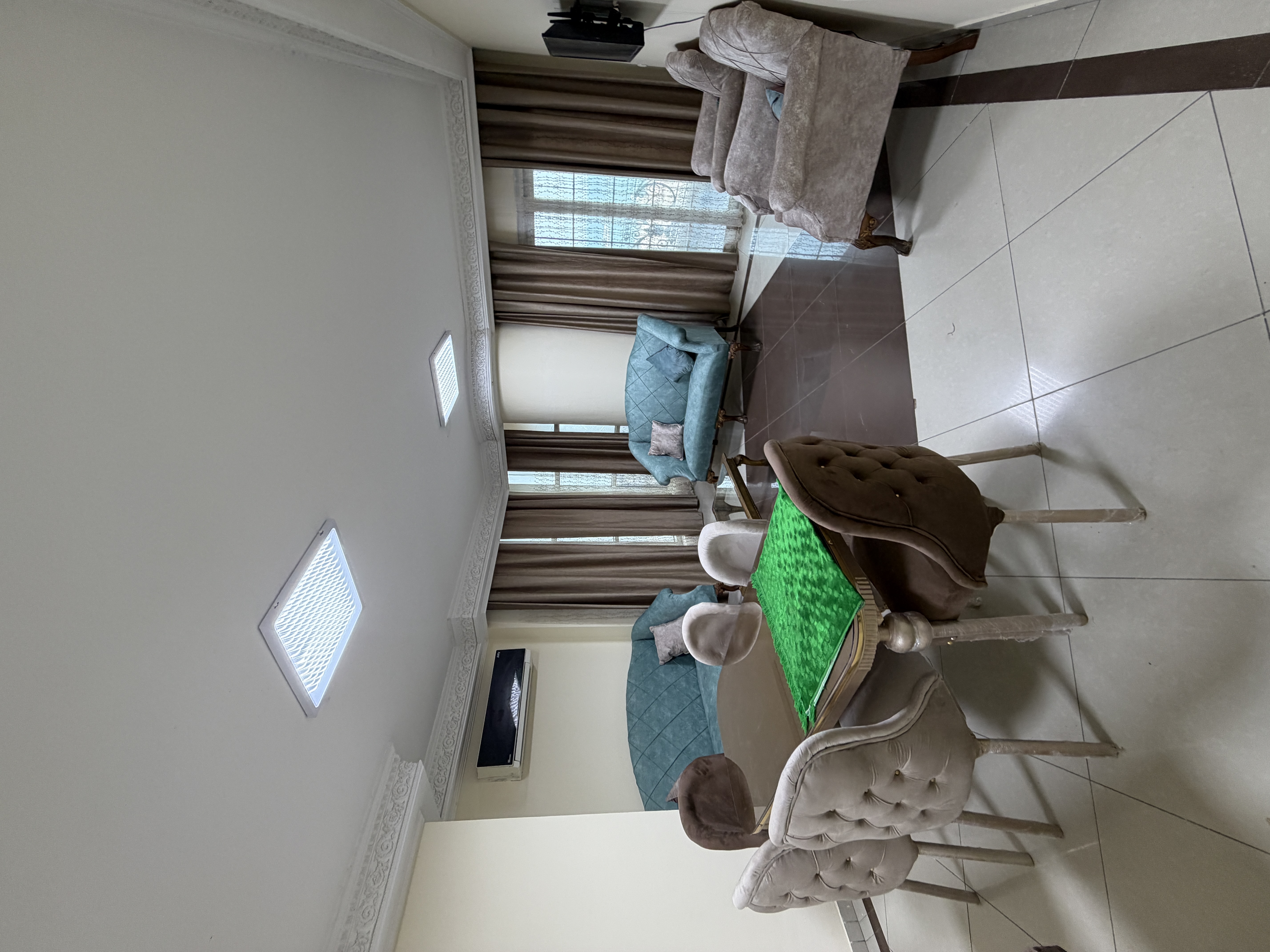 صورة المعرض 7