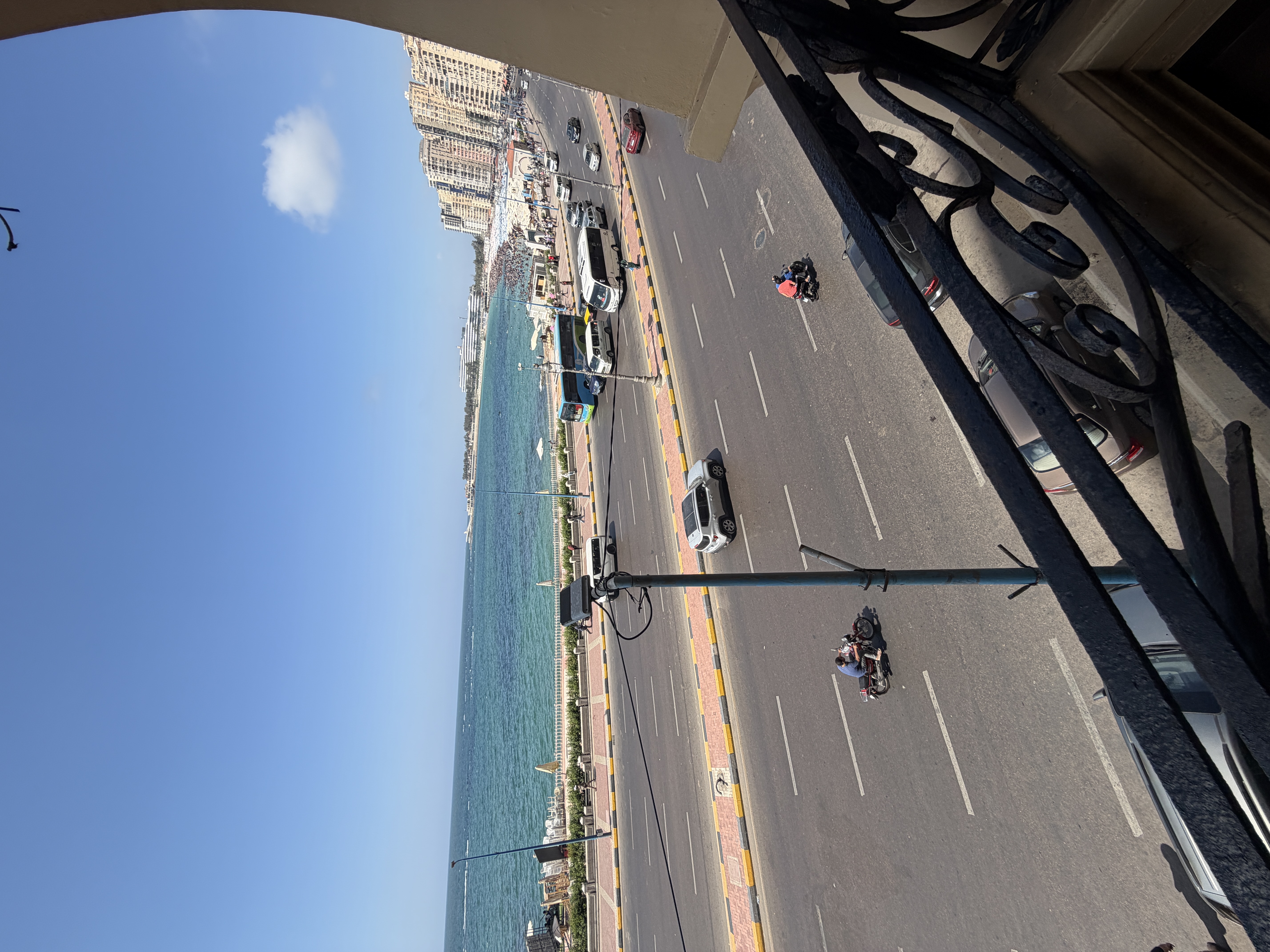 صورة المعرض 2