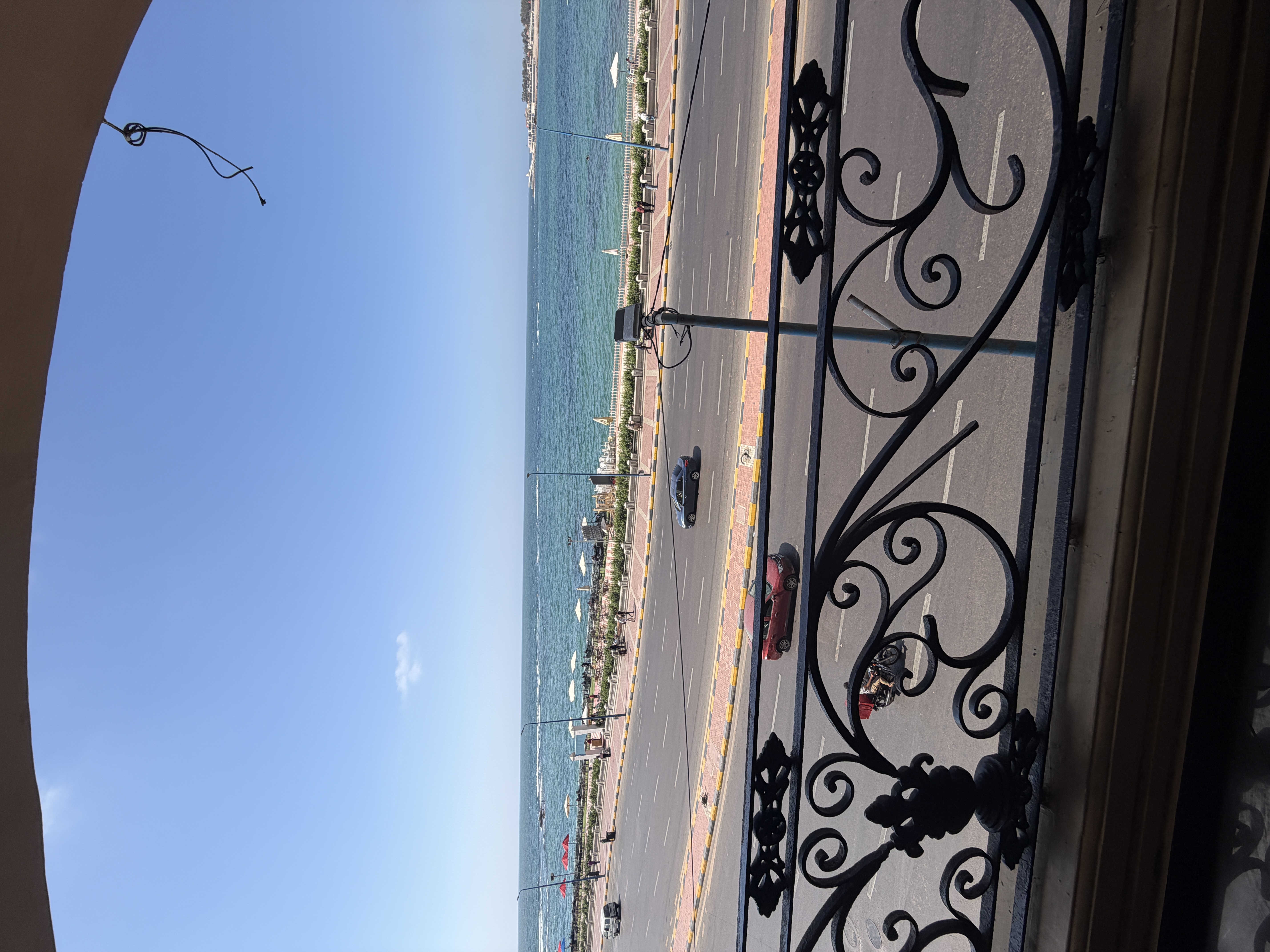 صورة المعرض 3