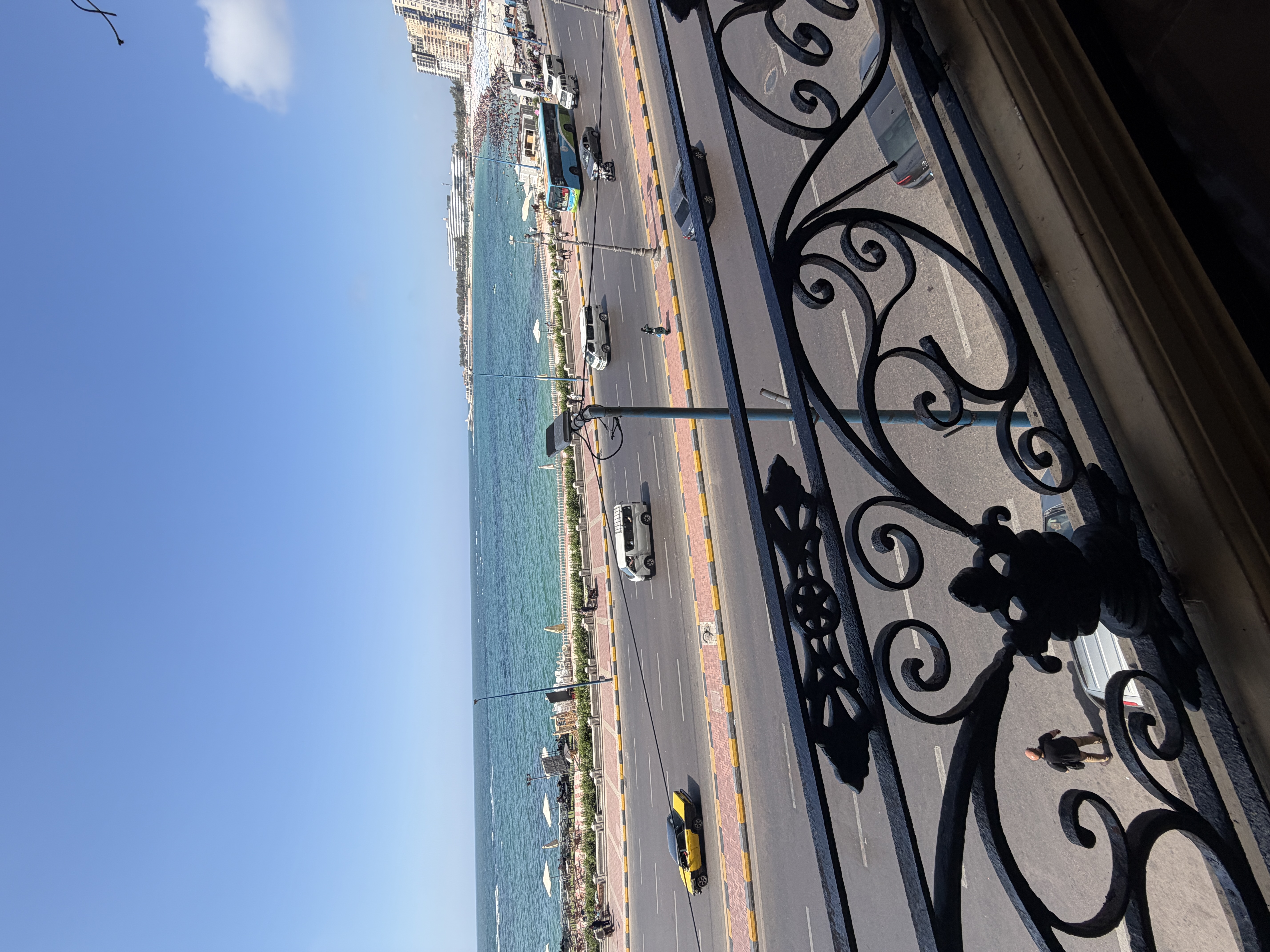 صورة المعرض 4