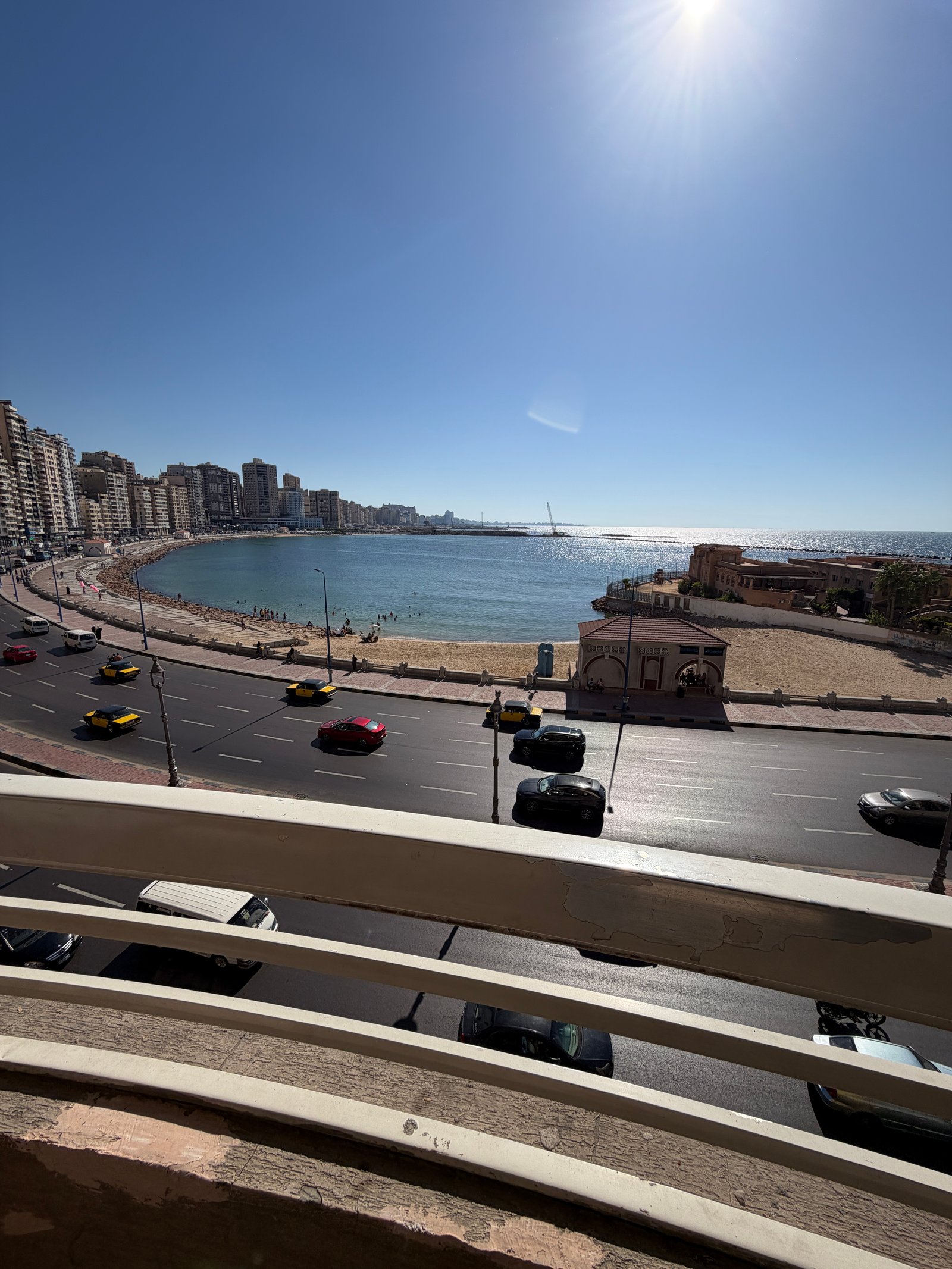 صورة المعرض 2
