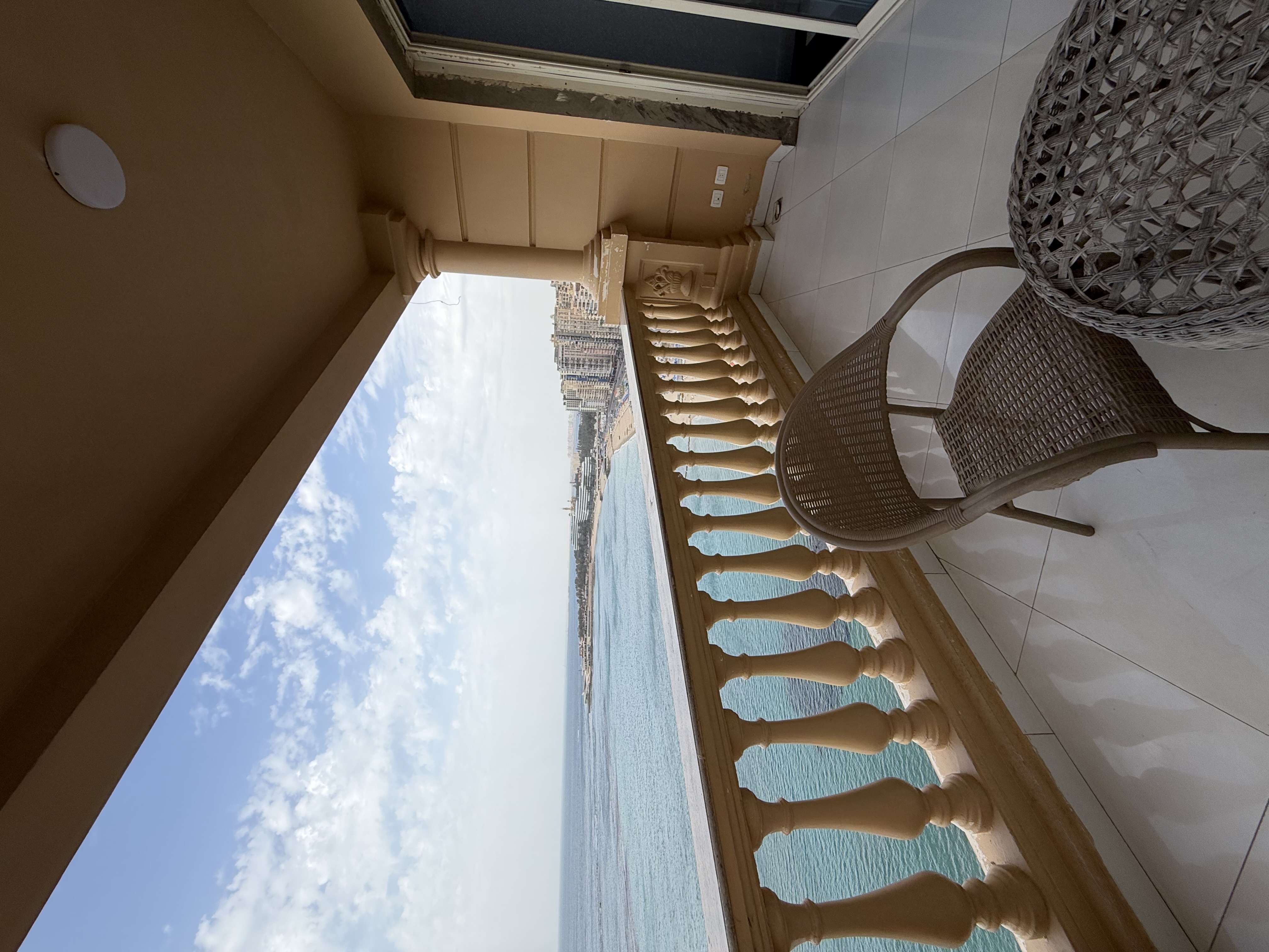 شقة 3 غرف كود 1503 المندرة